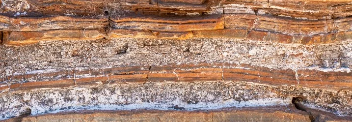 geschichtetes Sedimentgestein