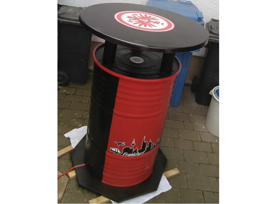 Stehtisch aus Ölfass