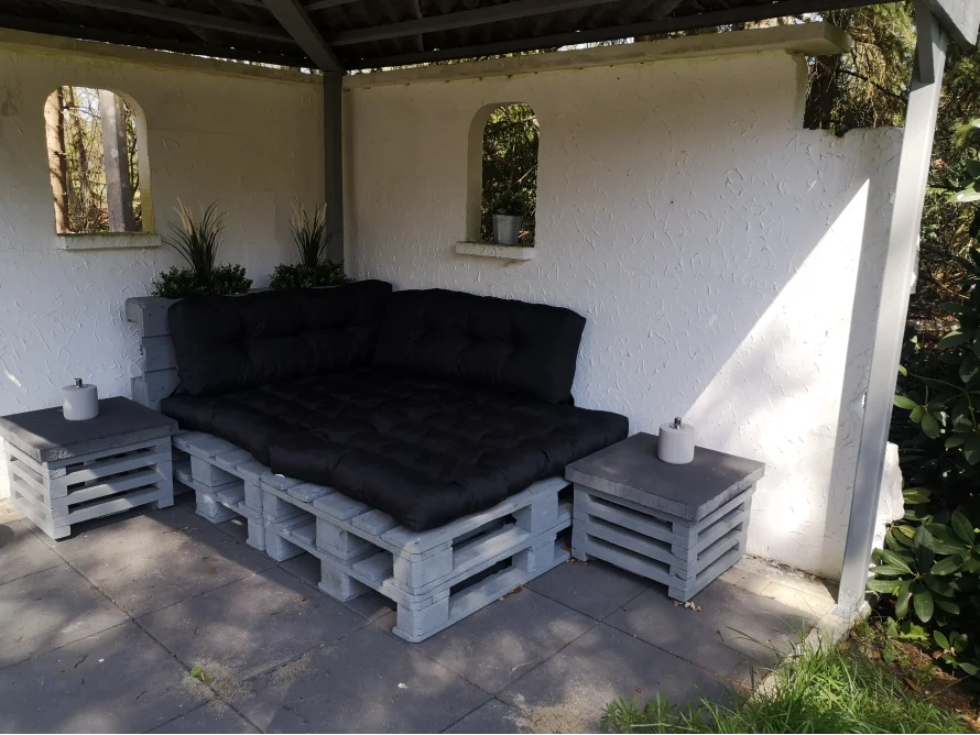 Gartenlounge aus Paletten