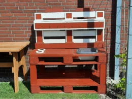 Spielküche aus Paletten