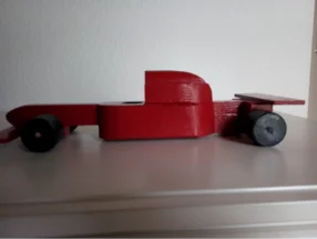 Rotes Spielzeugauto