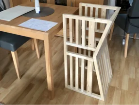 Unfertiges Holzgestell