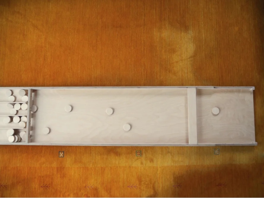 Leeres Shuffleboard aus Holz